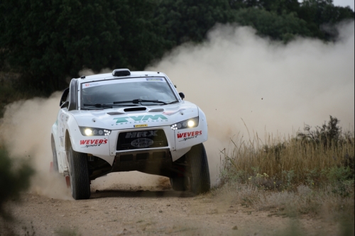 Gladheid beëindigt goede rally Van Loon vroegtijdig